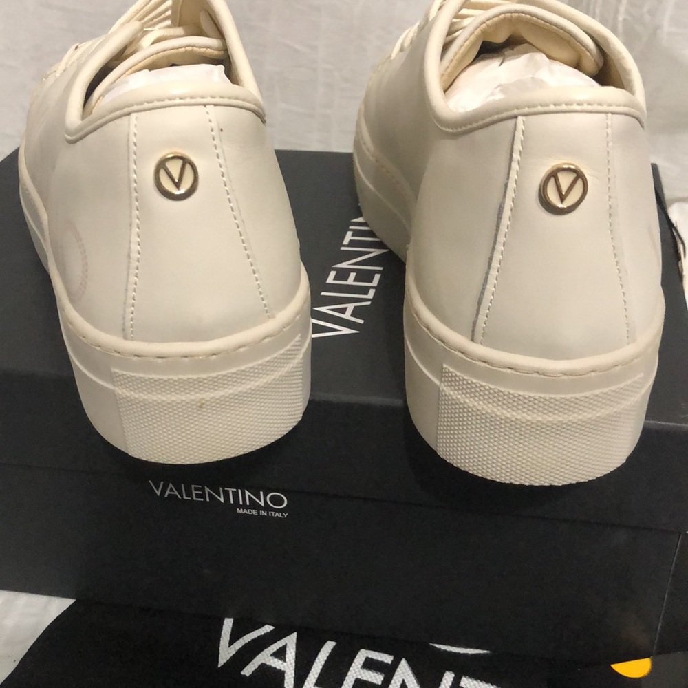 Valentino Dalia Cream Sneakers NWT size 10 - Picture 4 of 9
